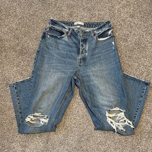 A&F Curve Love High Rise Dad Jeans - 30/10 LONG